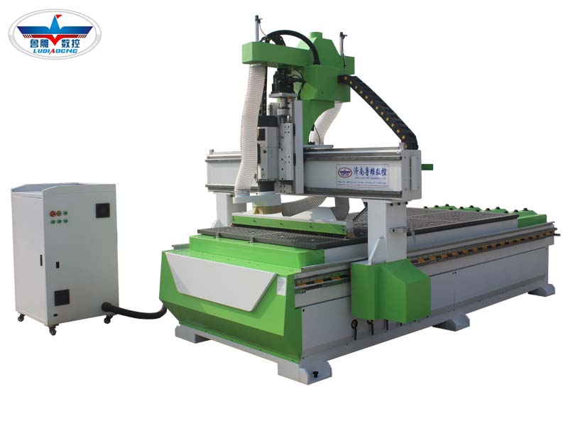 開(kāi)料機(jī)跑板問(wèn)題 開(kāi)料機(jī)跑板問(wèn)題