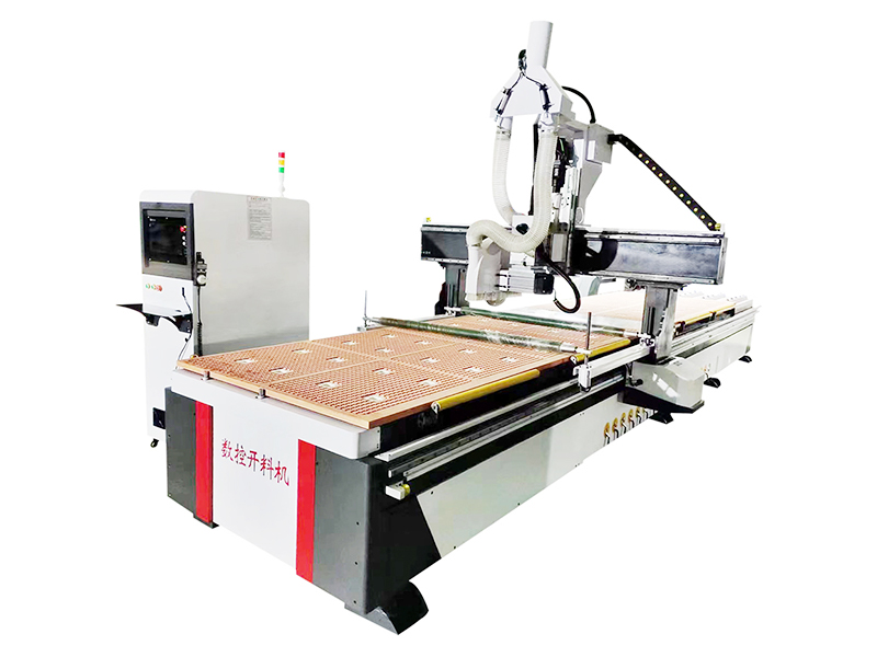 LD-1330大鋸片數(shù)控開料機(jī) LD-1330大鋸片數(shù)控開料機(jī)